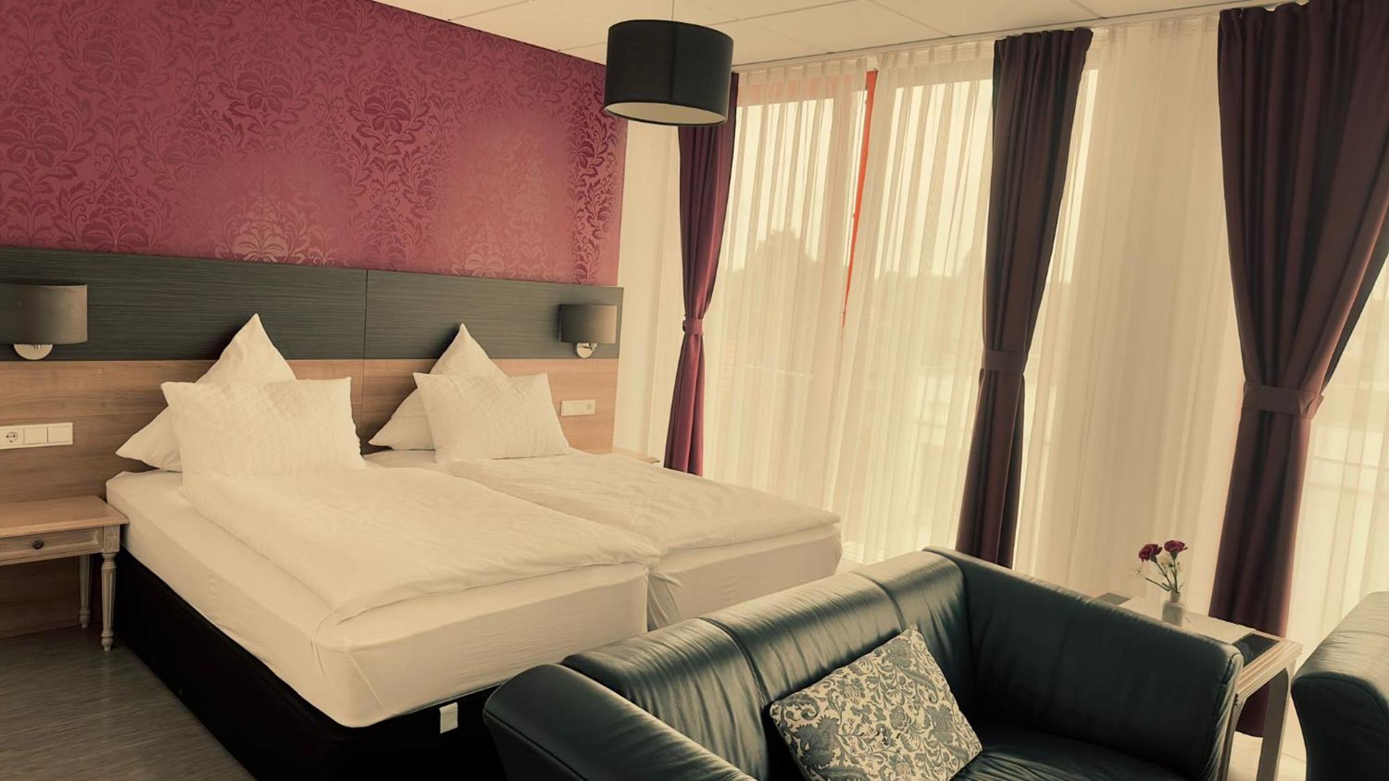 Hotel Efcannos Vechelde 外观 照片